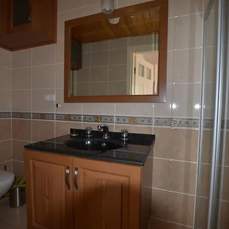فيلة Luxury 5 Bedroom With Communal Pool, 1038 *