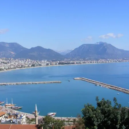 فيلة Luxury 5 Bedroom With Communal Pool, 1038
